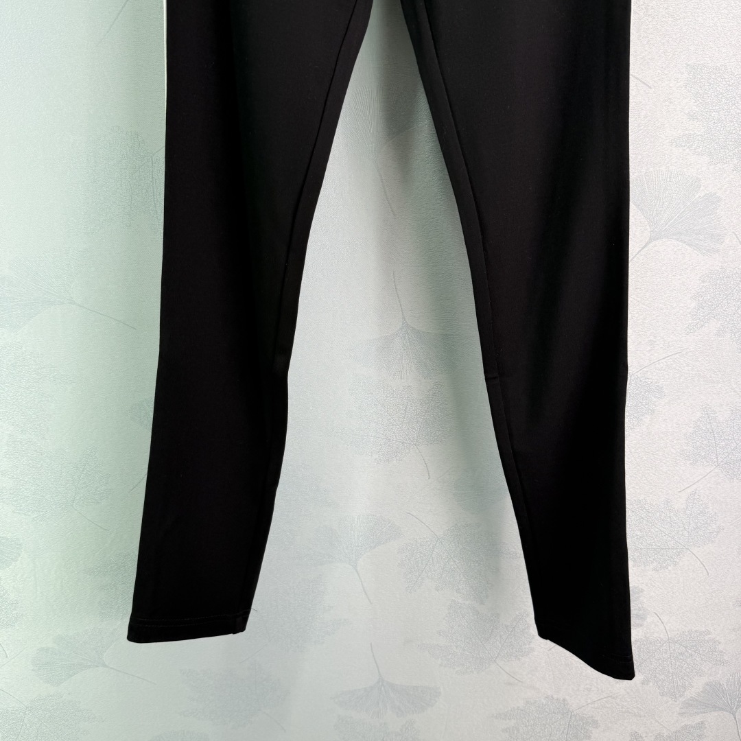 “High-Bullet Fabric Custom Import Knit Pants for Fashionable Fall & Winter Style in 2025” - 图片 6