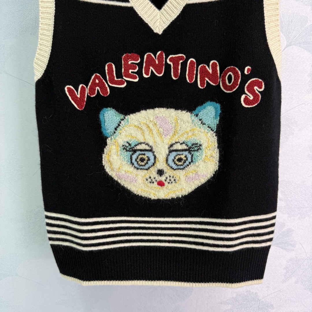“Valentine’s 2025 Female Suit: One-Size-Fits-All with Cute Cat Design – Picture Color Options” - 图片 6