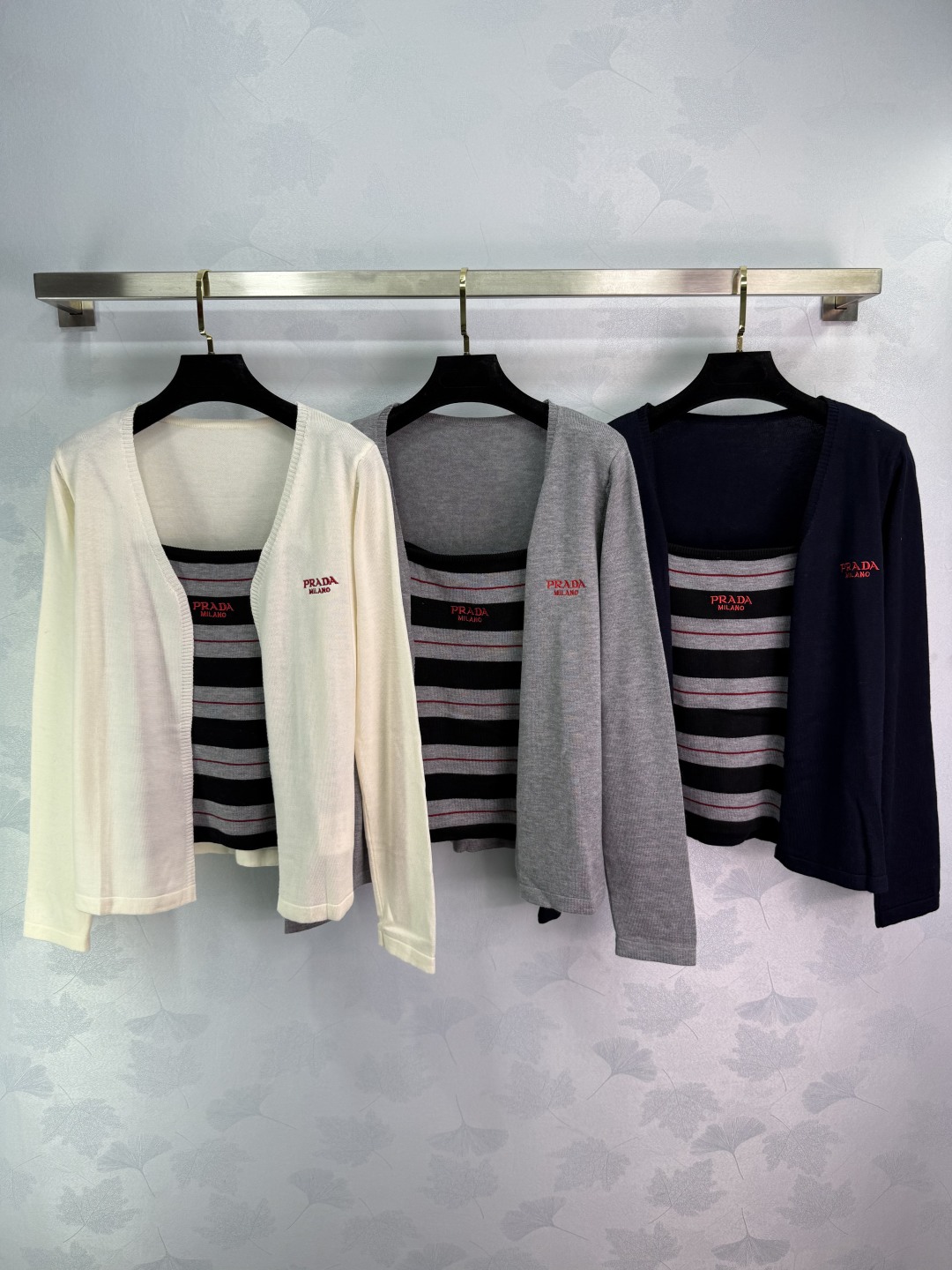Stylish P516 Dress with Acoustic Knit Details – Versatile and Chic for Any Occasion - 图片 1