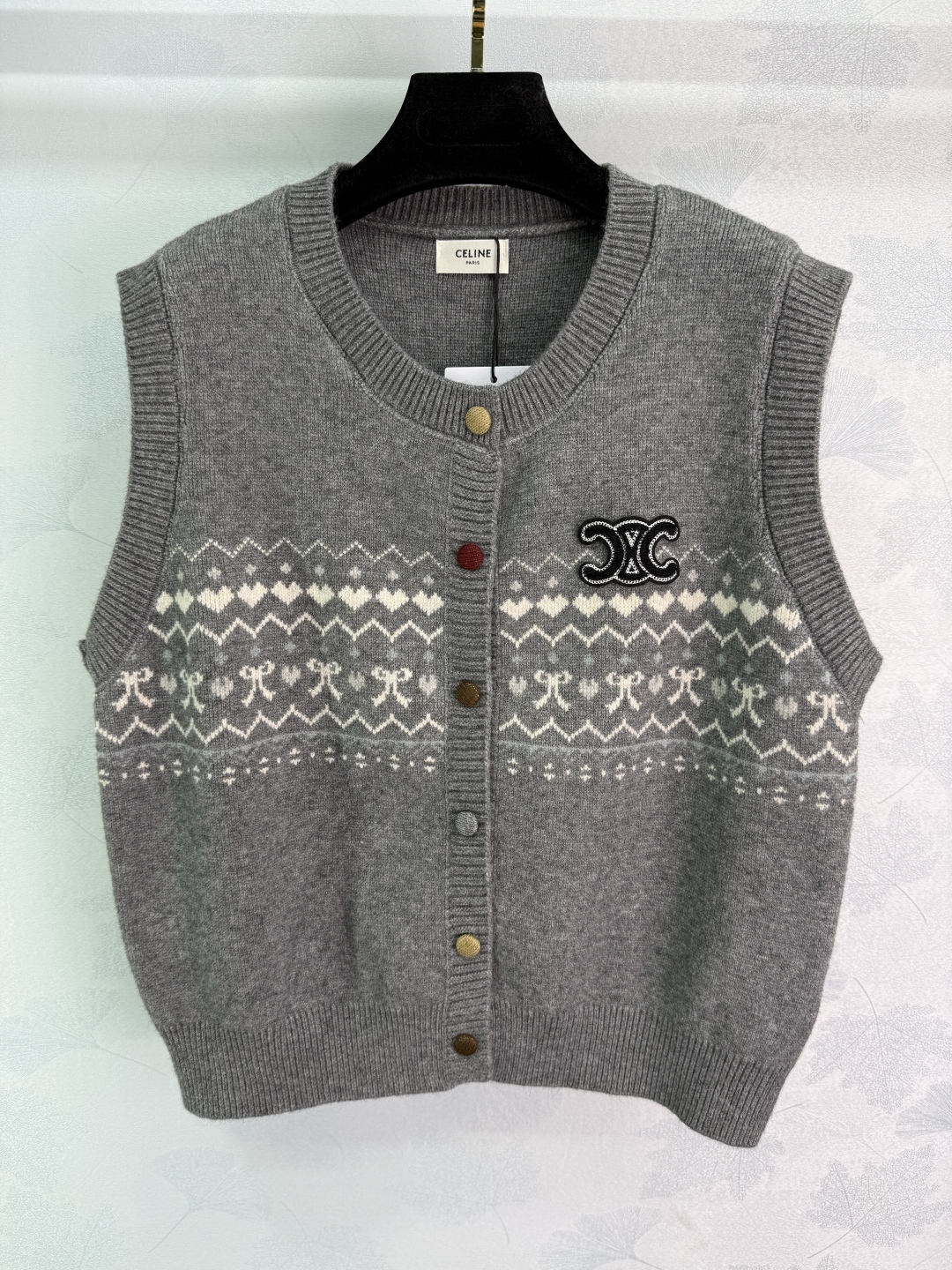 “Original Bad-Ass Female Suit with Swirling Knob Vest: Customized Wool Knit Lines for Daily Commuting” - 图片 3