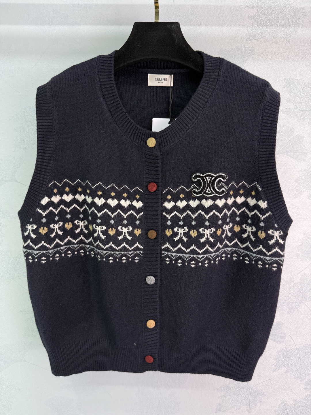 “Original Bad-Ass Female Suit with Swirling Knob Vest: Customized Wool Knit Lines for Daily Commuting” - 图片 2