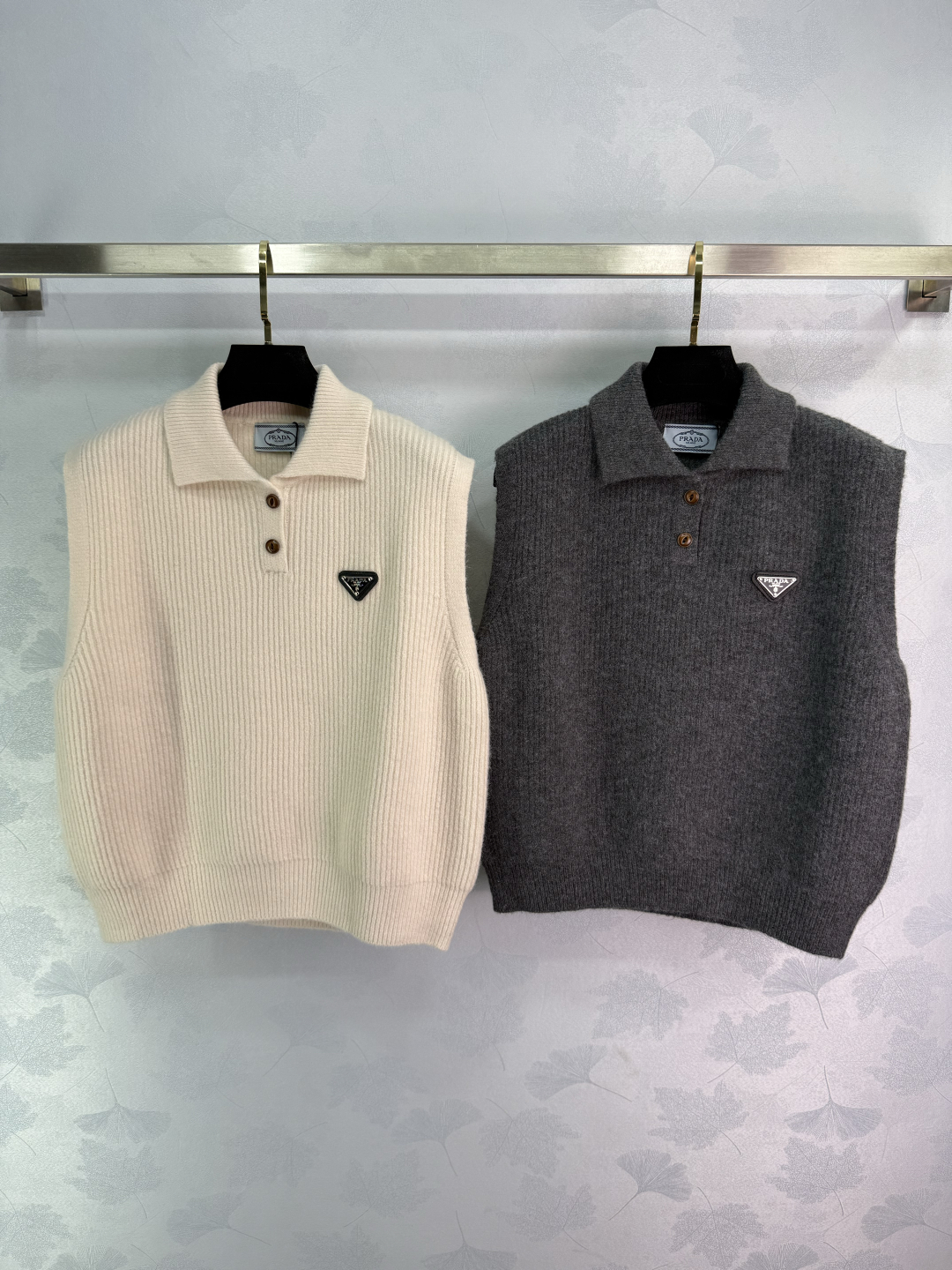 “Prad 2025: P384 Female Suit with Custom Wool Line-Making, Soft & Bulletproof Knitting Vest” - 图片 1