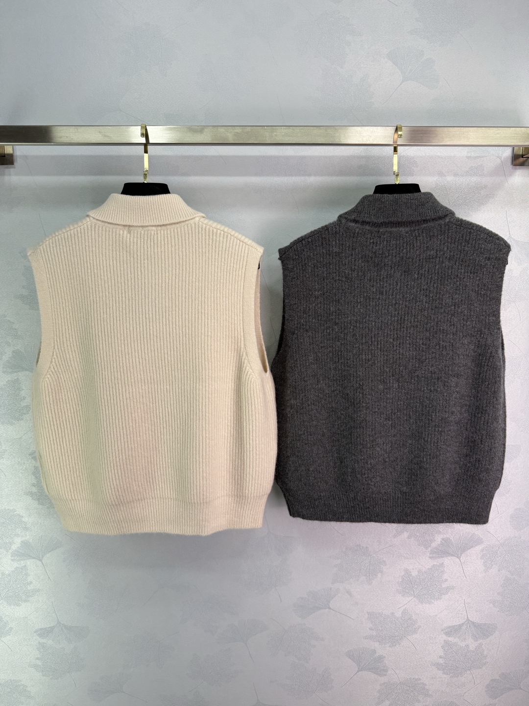 “Prad 2025: P384 Female Suit with Custom Wool Line-Making, Soft & Bulletproof Knitting Vest” - 图片 9