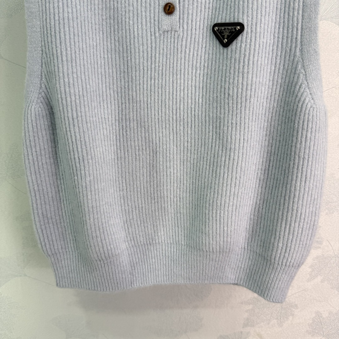 “Prad* 2025: P384 Female Suit with Custom Wool Line-Making for Soft, Bulletproof, and Stylish Wear” - 图片 6