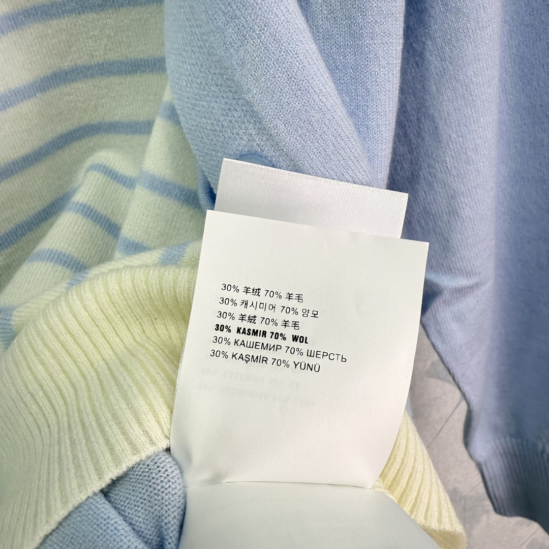 Miu *25 Classic Striped Dress: Versatile One-Size-Fits-All Design for Fall and Winter - 图片 8