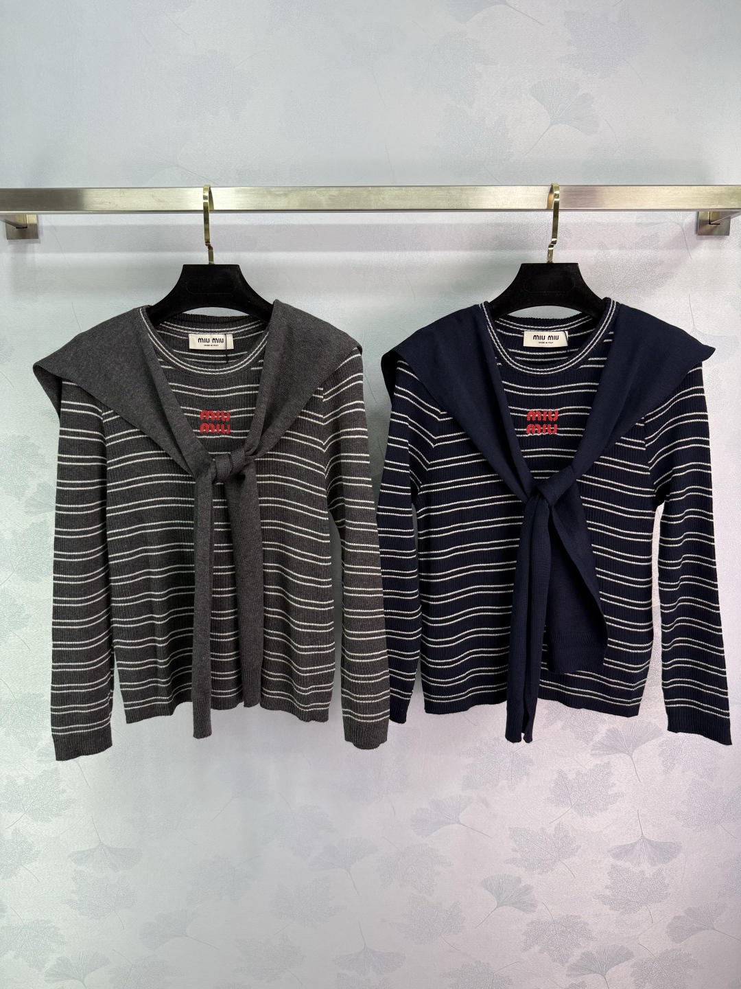 Miu Miu Wool Striped Knit Top with Detachable Shawl - Autumn Collection 1 cmp i1757866697078 9161 0 0