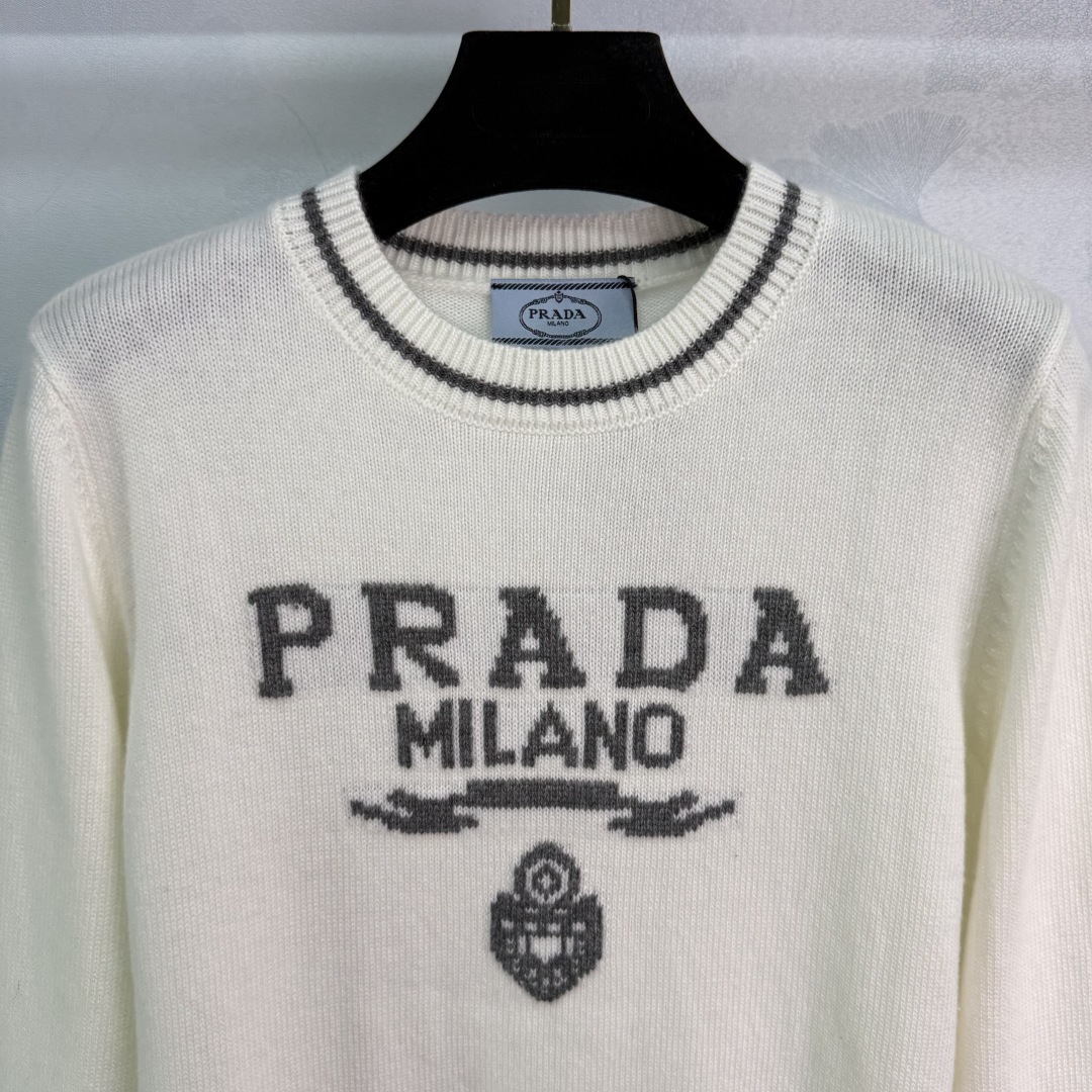 Prada Milano Wool Knit Sweater, Long Sleeve, Crew Neck, Fall Collection 4 cmp i1757949208226 5654 0 3