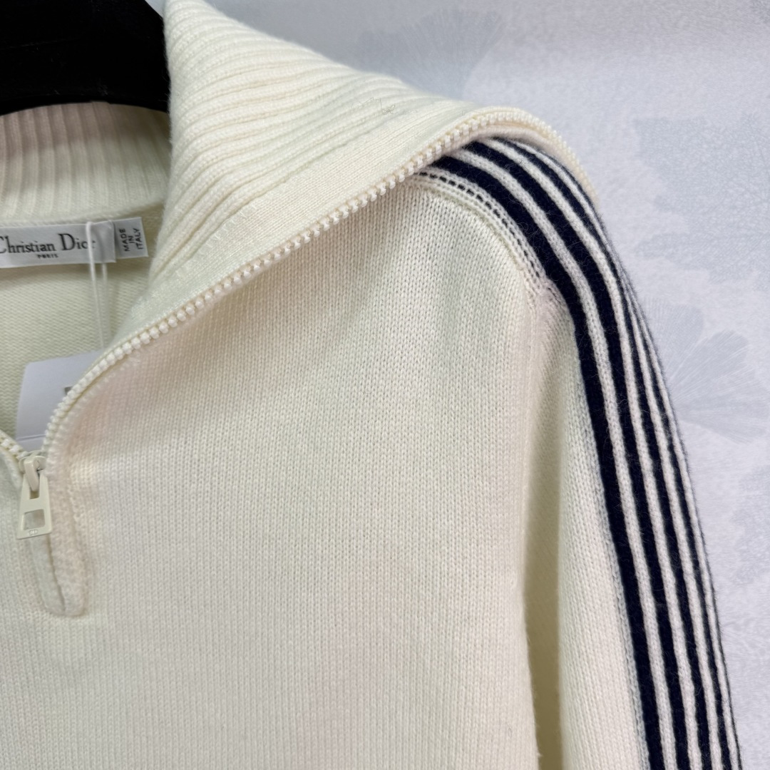 cmp i1759081877477 4366 0 2