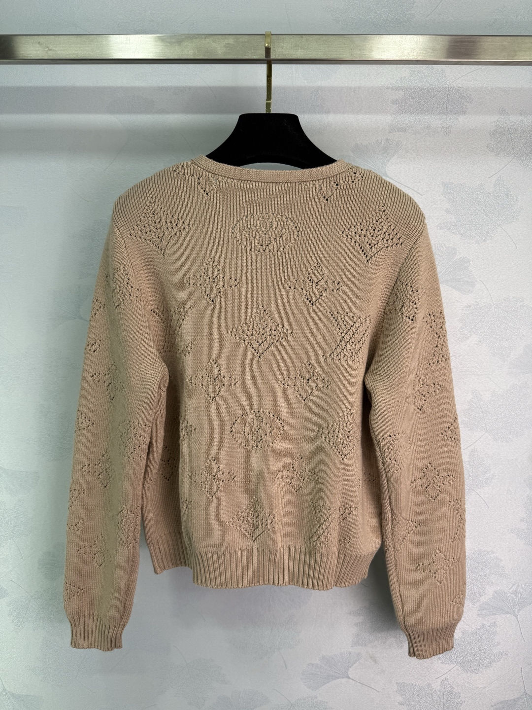 Louis Vuitton Women's Beige Wool Knit Cardigan with Gold Button, Size S-L 10 cmp i1760291030547 7986 0 8