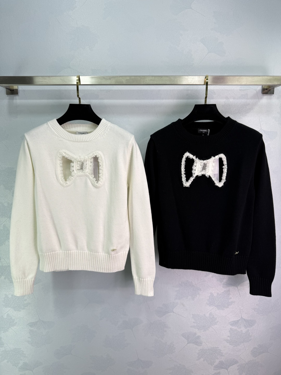 Elegant Bow-Knot Knit Sweater, Autumn Collection,S/M/L, Breathable and Comfortable