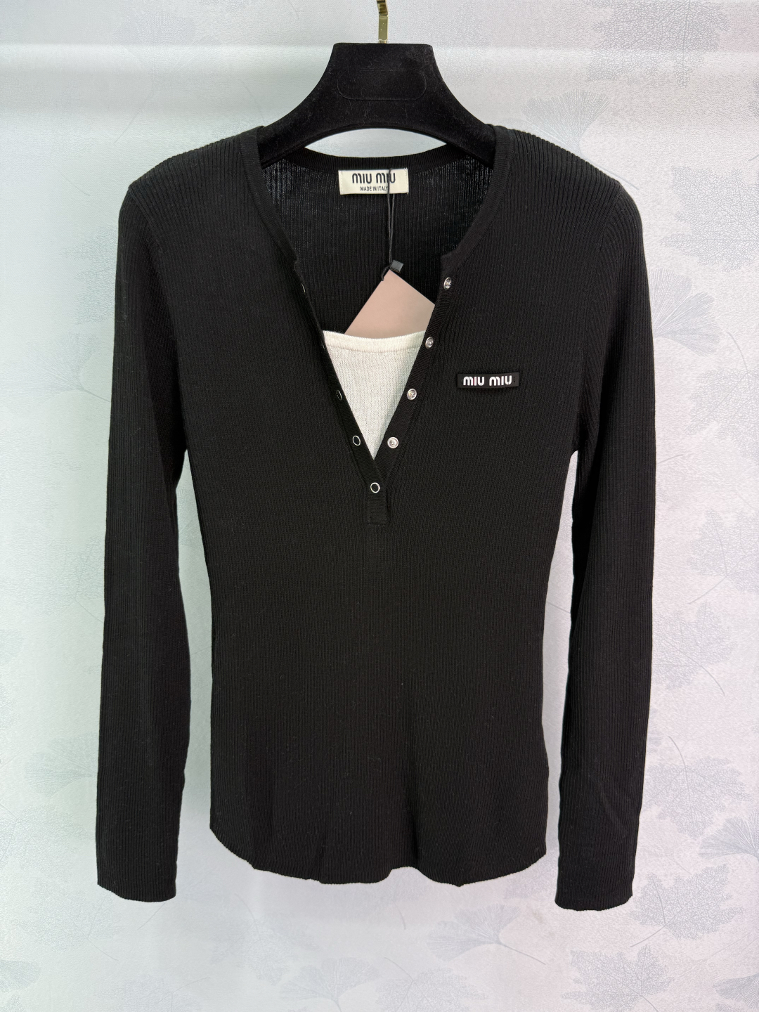 Miu Miu Women's V-Neck Knit Cardigan with Logo - Stylish & Versatile 3 cmp i1760627235881 4151 0 1