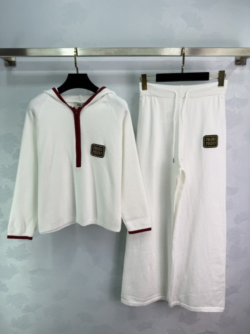 Miu Miu 2025 Early Autumn Knitted Hoodie & Wide Leg Pants Set - Elegant Loungewear 1 Miu Miu 2025 Early Autumn Knitted Hoodie & Wide Leg Pants Set - Elegant Loungewear