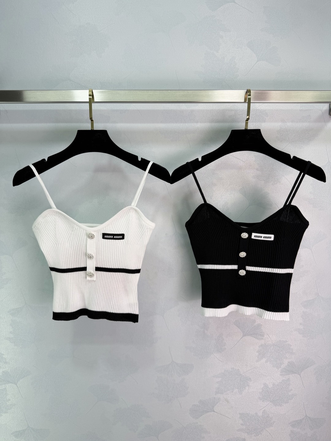 미우미우 여성 반팔 101190 Miu Miu T Shirt