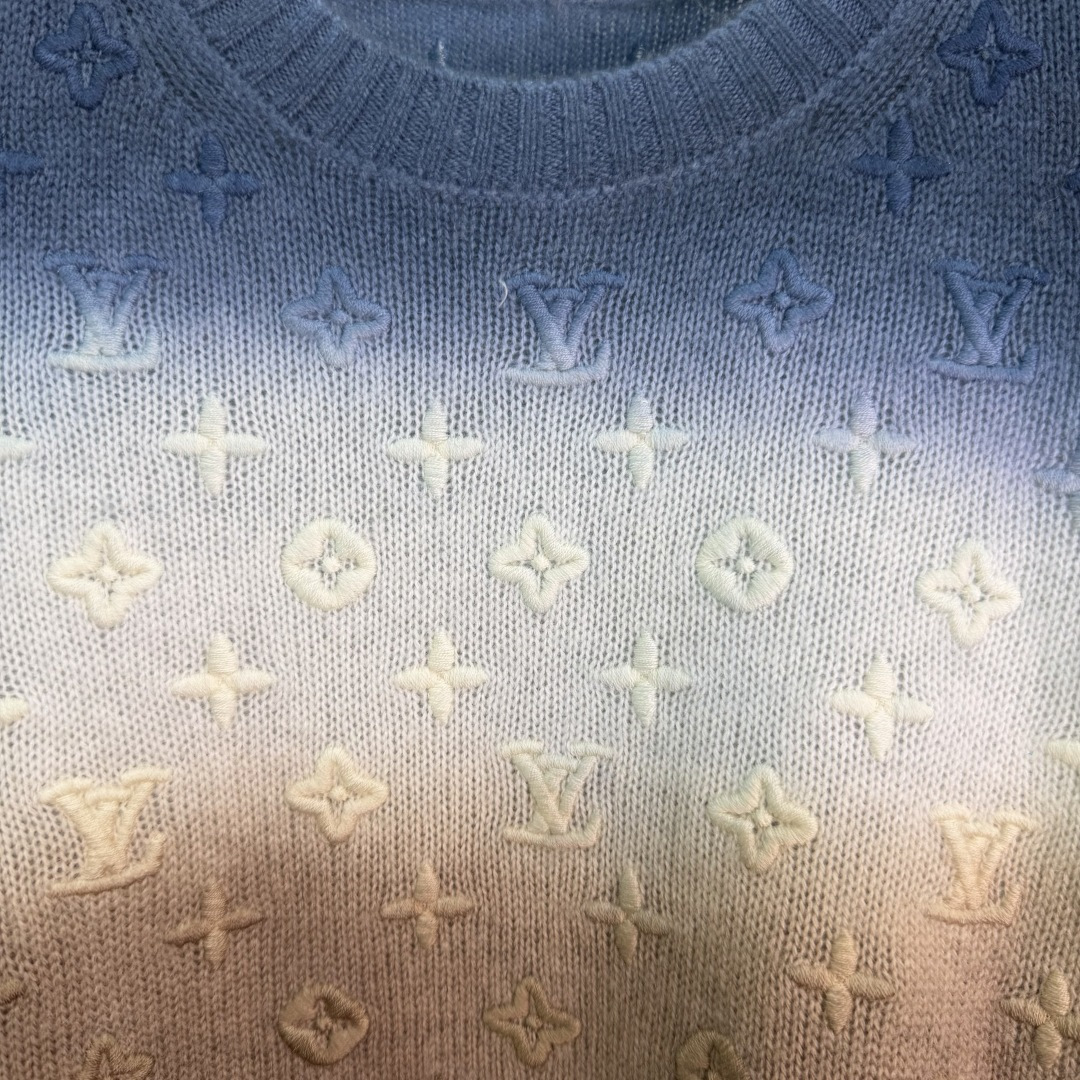 루이비통 여성 니트 126444 Louis Vuitton Knit 썸네일 이미지