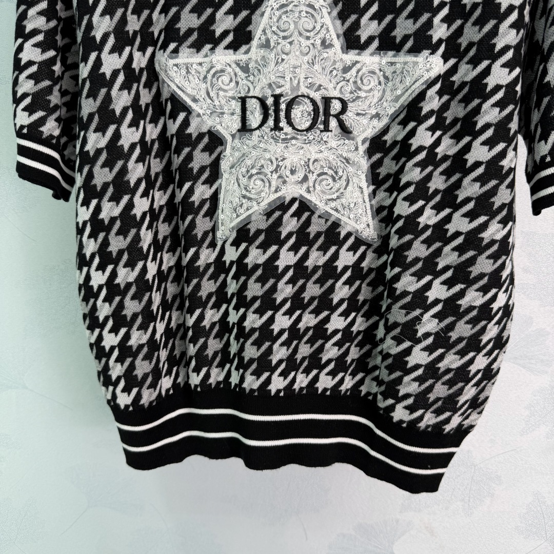 디올 여성 반팔 126446 Dior T Shirt 썸네일 이미지