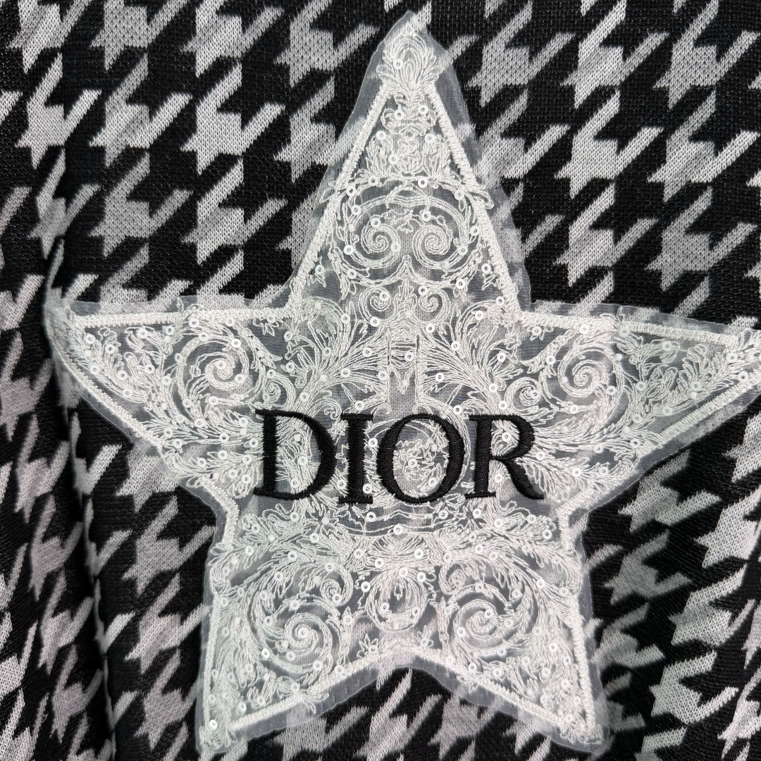 디올 여성 반팔 126446 Dior T Shirt 썸네일 이미지