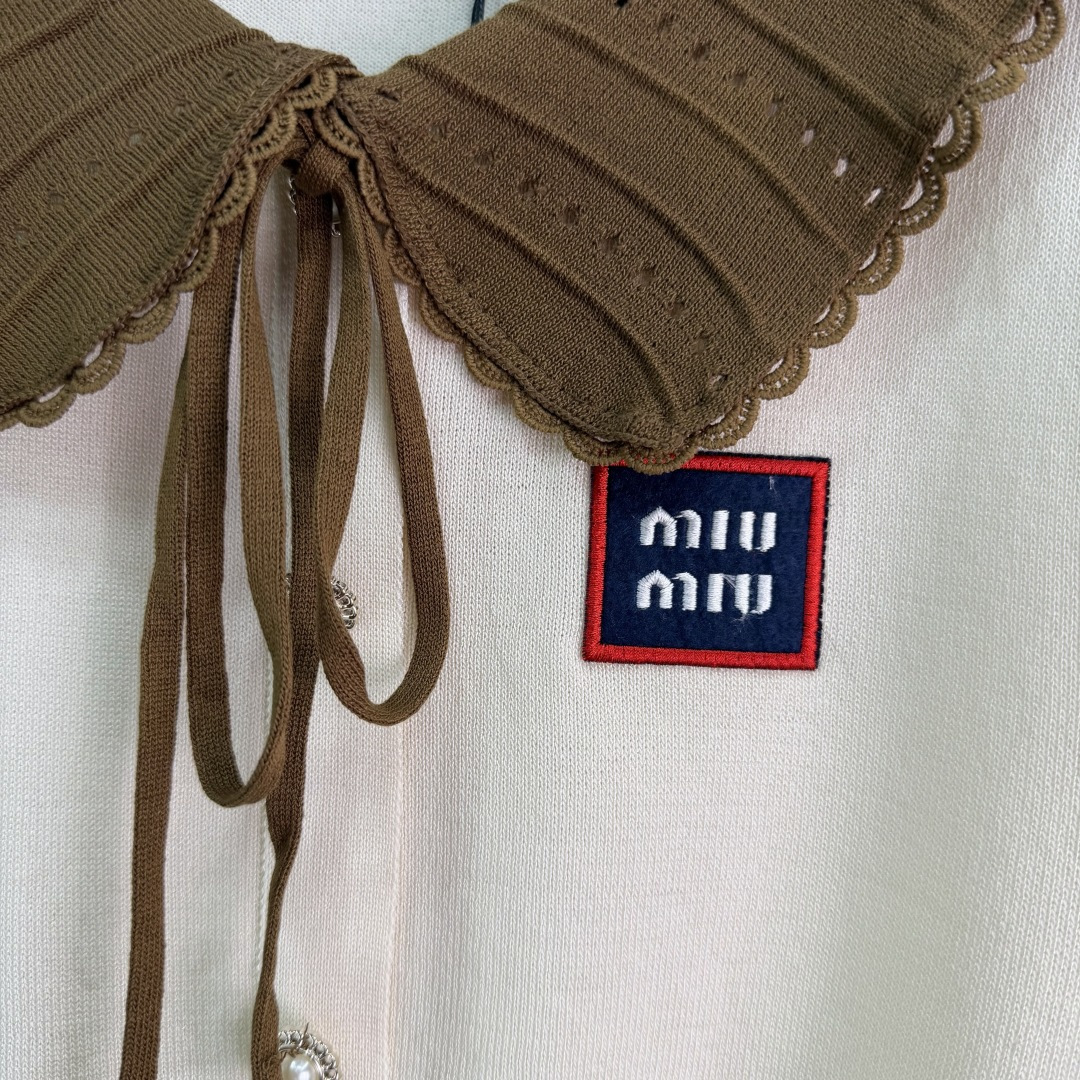 미우미우 여성 가디건 135293 Miu Miu Cardigan 썸네일 이미지