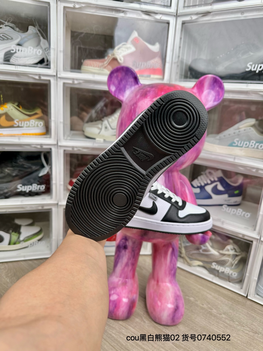 🛒购物价：💰122 cou黑白熊猫

02高版本套楦工艺 正确版型 尺码36-44 男女码现货 