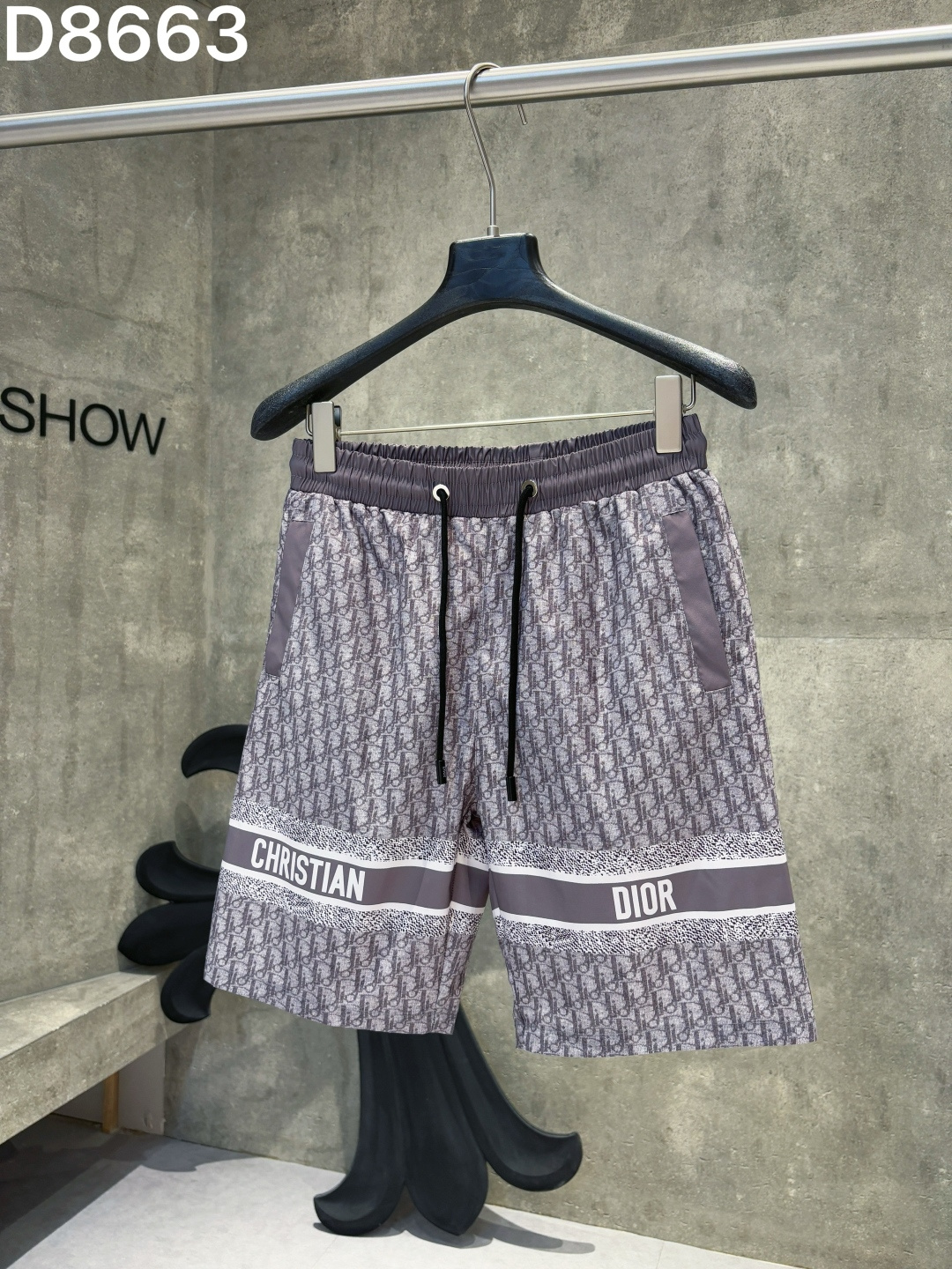 🅿️80 2026 Dior nuevos shorts de playa de secado rápido, tejido personalizado, logo artesanal. La versión es ceñida y t…