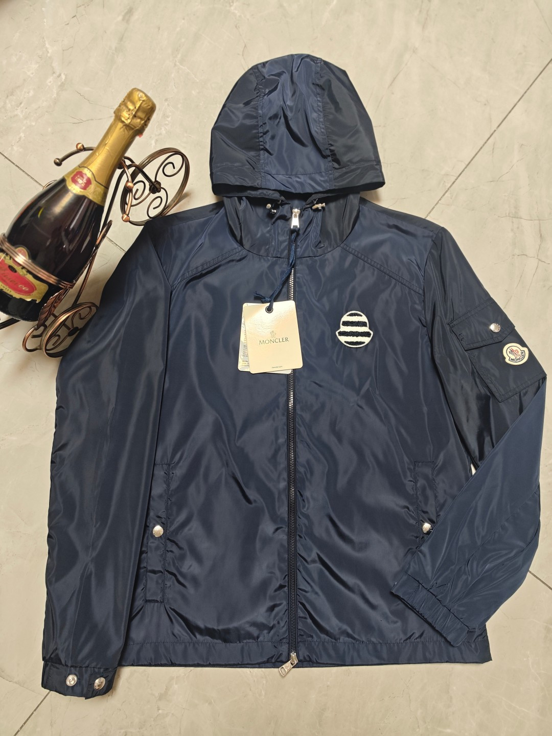 240 Moncler蒙口 classic hooded trench coat, fashion special fabric, imported ultra-thin polyester fiber fabric, unique te…