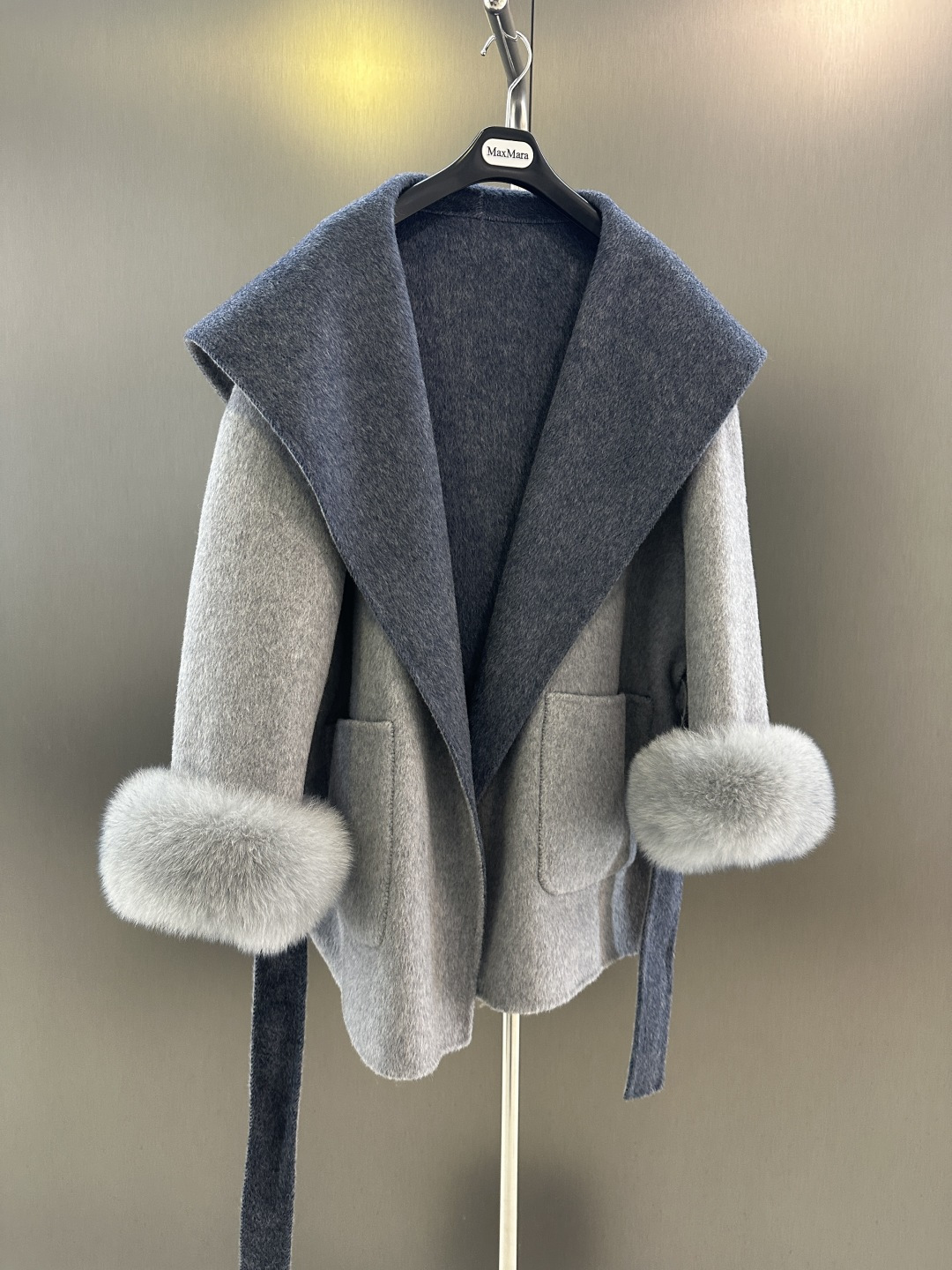 NO:676772,Reversible, Maxmara-clothing,19860909双面穿,麦丝玛拉-服装,,Women's clothing