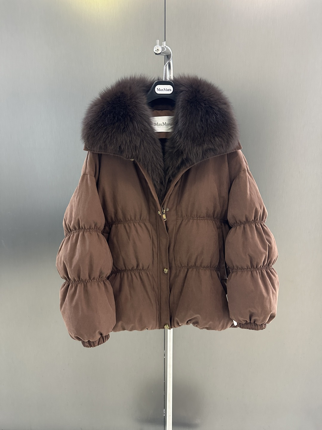 NO:637747,Maxmara new autumn and winter Maillard color fox fur goose down jacket, imported extra large white fox fur collar (removable), new national standard 90 goose down filling inside, high fashion SML (length 72, bust 120, size m), Maxmara-clothing, alexander wang19860909Maxmara 秋冬新款美拉德色系狐狸毛鹅绒服 进口超大白狐毛领（可拆）内里新国标90鹅绒填充 高级时尚 SML（衣长72,胸围120,码数m）,麦丝玛拉-服装,alexander wang,Women's clothing