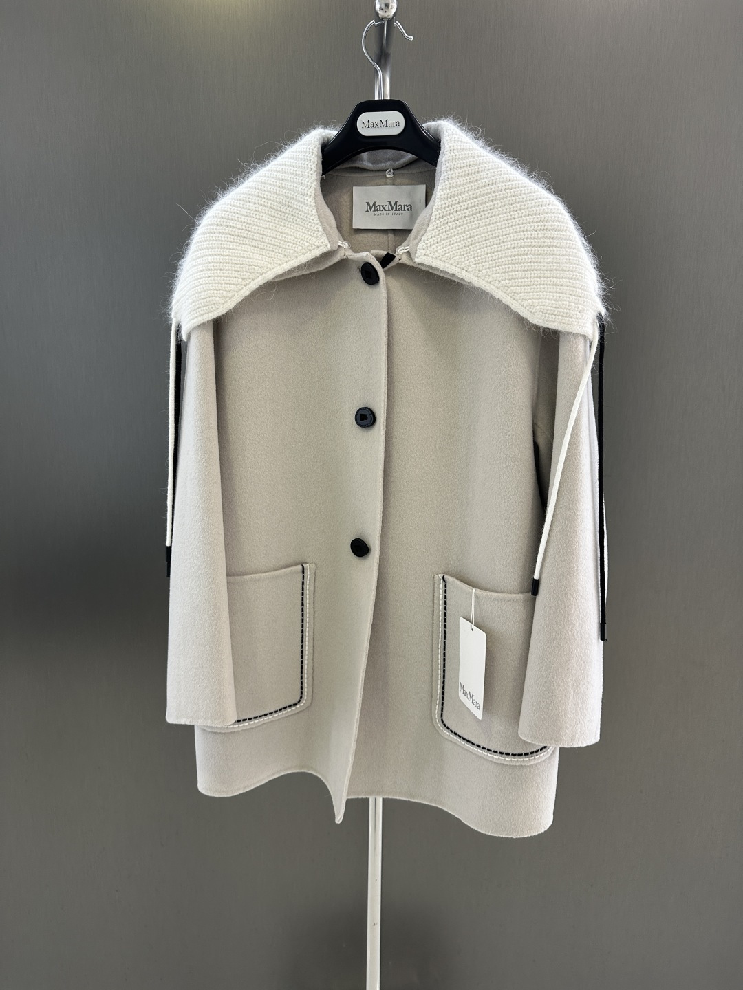 NO:637696,Maxmara new autumn and winter cashmere coat, classic color, versatile high-end detachable shawl, ready for sale sm (length 77, bust 118, size m), Maxmara-clothing, shawls, alexander wang19860909Maxmara 秋冬新款羊绒大衣 经典色系 百搭高级 可拆卸披肩 现货发售 sm（衣长77,胸围118,码数m）,麦丝玛拉-服装,shawls,alexander wang,Women's clothing