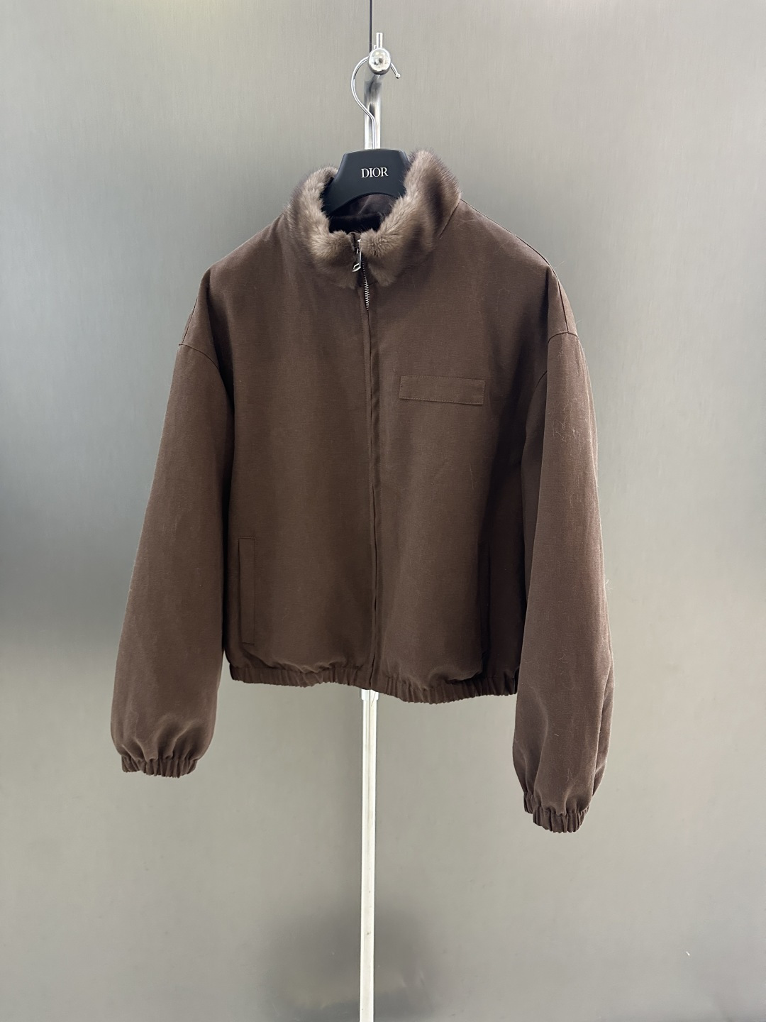 NO:637819,Dior new autumn and winter simple mink fur jacket with imported velvet mink liner, simple and advanced SML (length 57, bust 116, size m), Dior-clothing, dior, dior, jackets & coats, alexander wang19860909Dior 秋冬新款简约款水貂皮草外套  进口天鹅绒水貂内胆搭配 简约高级 SML（衣长57,胸围116,码数m）,迪奥-服装,dior,dior,jackets & coats,alexander wang,Women's clothing