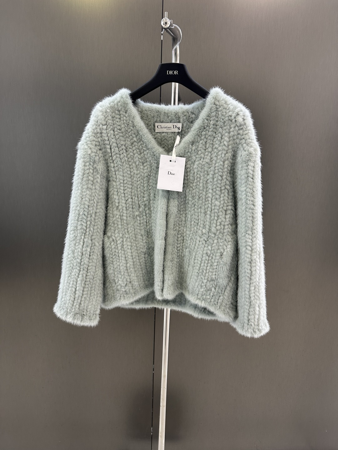 NO:638402,Dior autumn and winter welfare imported velvet mink woven jacket, warm and comfortable, simple and elegant, the last few pieces are first come first served (length 60, bust 104), special price, no return, no exchange, no free shipping, dior, jackets & coats, alexander wang19860909Dior 秋冬福利款进口天鹅绒水貂编织外套 温暖舒适 简约大气 最后几件 先到先（衣长60,胸围104）,特价 不退不换不包邮,dior,jackets & coats,alexander wang,Women's clothing