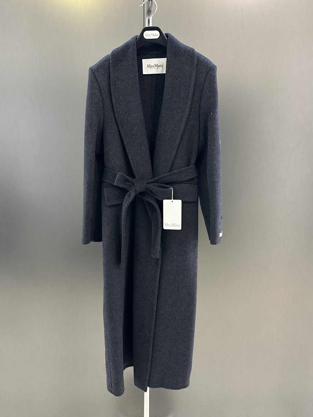 NO:638000,Maxmara new autumn and winter classic wool coat, classic lace-up waist design, inner shoulder pads, high-end atmosphere Sm (length 120, bust 102, size s), Maxmara-clothing, alexander wang19860909Maxmara 秋冬新款经典羊毛大衣  经典系带收腰设计 内有垫肩 高级大气 Sm（衣长120,胸围102,码数s）,麦丝玛拉-服装,alexander wang,Women's clothing