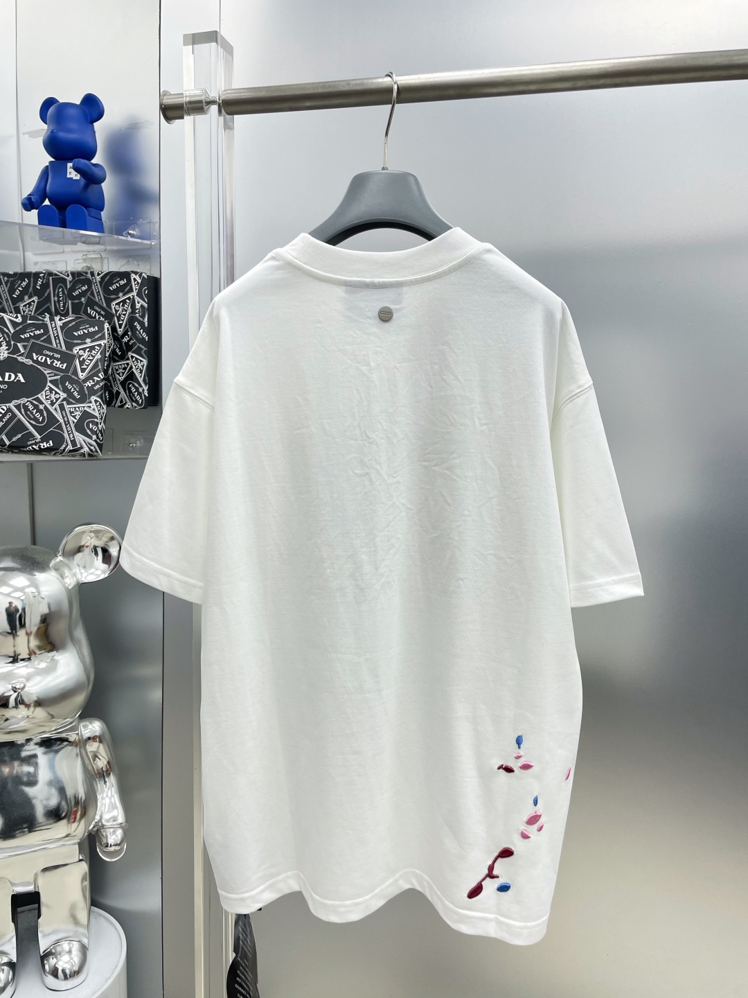 💰80  
GOODBRAND GOOD刺绣🪡印花Logo时尚短袖T恤 HH
男女同款
黑白两色☑️
码数：S M L XL