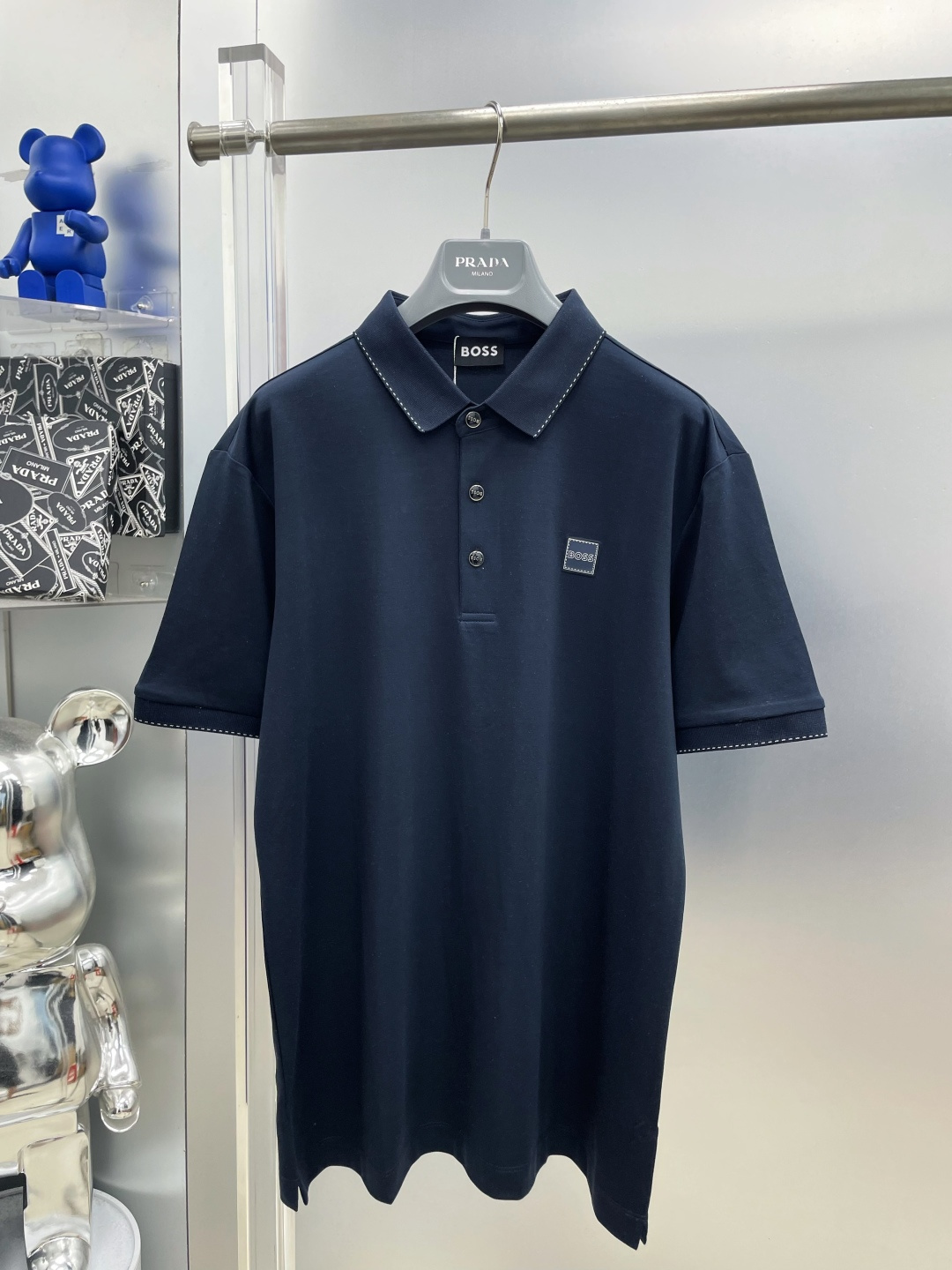 NO:935335,Boss 25ss new spring and summer logo letter short-sleeved lapel polo shirt T-shirt MM high-end customization ~ avant-garde design!  Customized mercerized pique cotton, soft to the touch ~ comfortable to wear ~ hardware and metal logo crafts embellishment, versatile business and casual style, allowing you to perfectly combine fashion, leisure and business!  A must-have item for trendy men!  The upper body is so handsome!  Size M L XL 2xl 3xl 4XL,,T-shirt,tees,t-shirt,19860909Boss 25ss新款春夏徽标字母短袖翻领polo衫T恤 MM 高端订制～ 设计前卫！订制丝光珠地棉、手感柔软～穿着舒适～五金金属徽标logo工艺点缀百搭商务休闲款 让您时尚休闲与商务完美结合！潮男必备单品 ！上身帅爆！ 码数M L XL 2xl 3xl 4XL,,T-shirt,tees，t-shirt,,Men's clothing