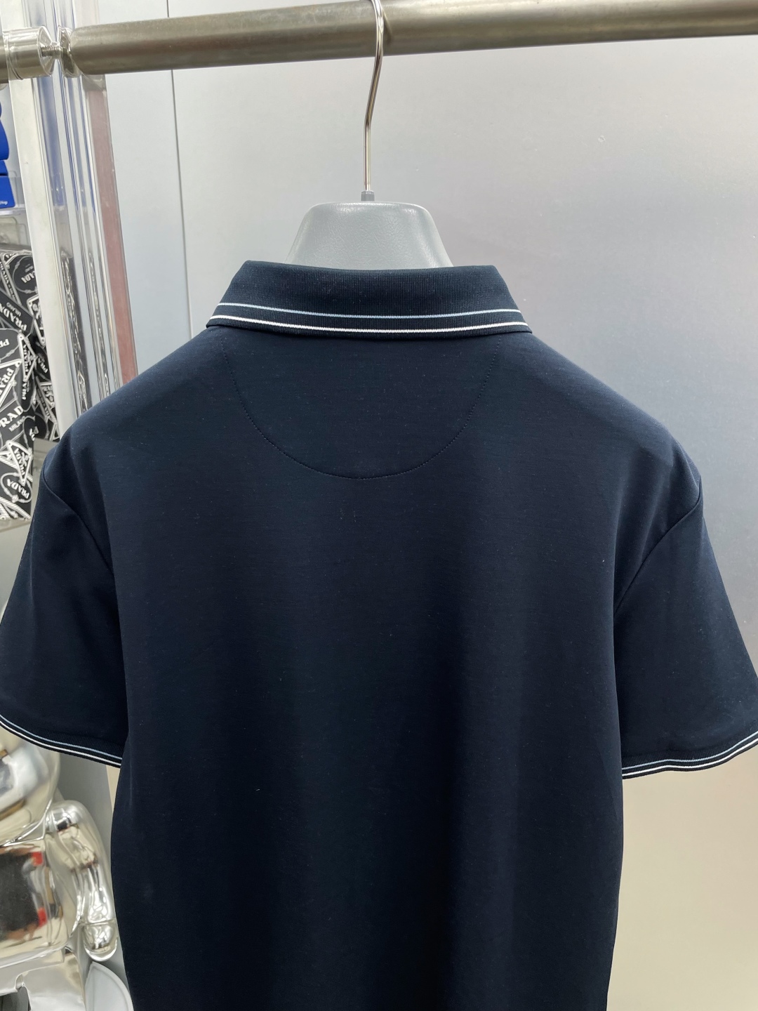 Tom Ford Men's Slim-Fit Short-Sleeve Polo Shirt - Breathable Fabric 9 cmp i1748775263096 3287 0 8