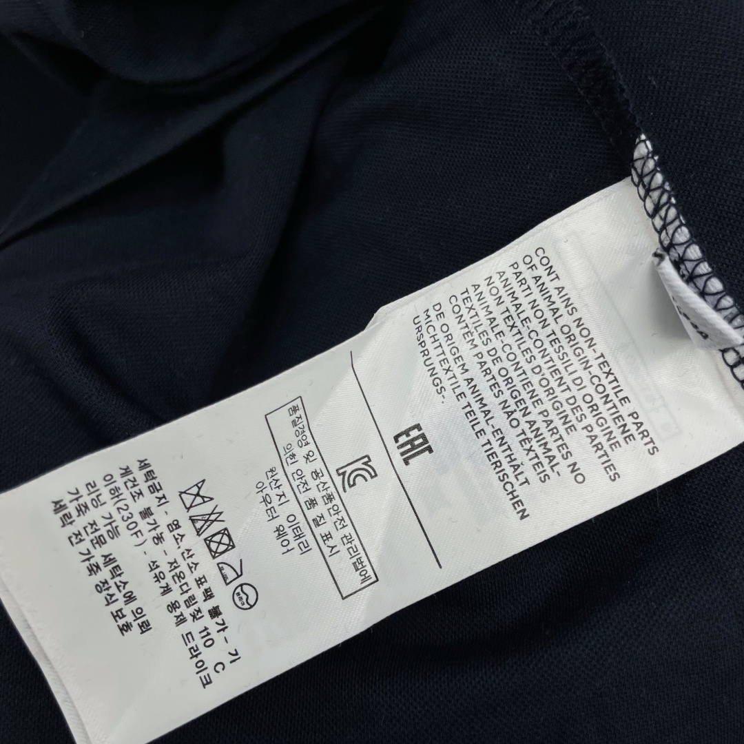 Tom Ford Men's Slim-Fit Short-Sleeve Polo Shirt - Breathable Fabric 8 cmp i1748775278940 8940 0 7