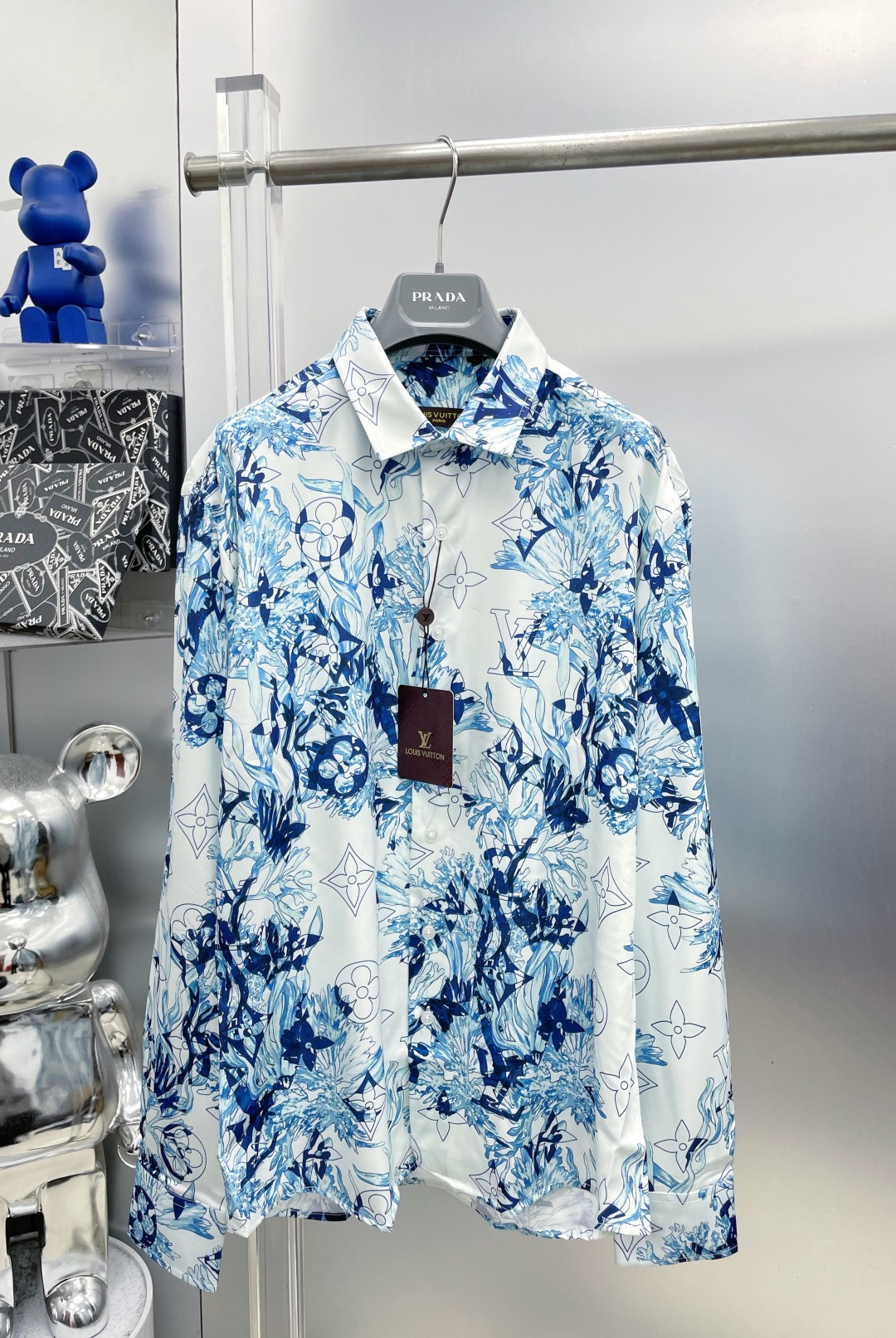 _dpq9sKNBMLPBVoyrrem46NiITLF8Z3Mu5tINCzw