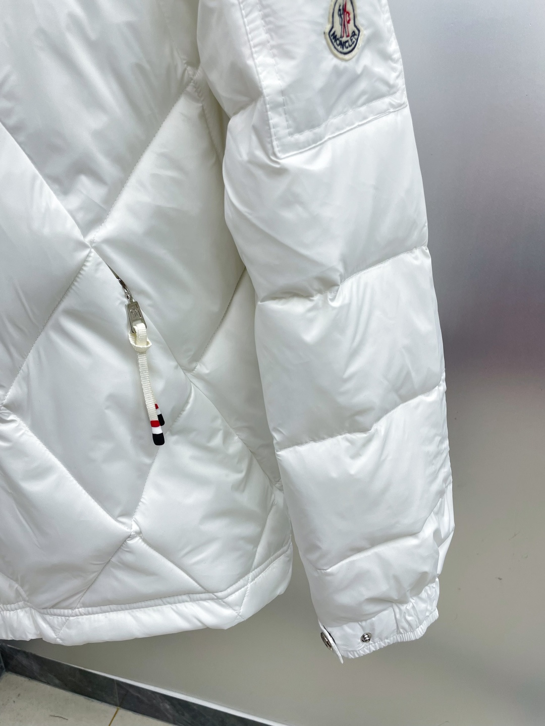 盟可睐 Moncler 高定典藏名品高定成衣时装外套连衣裙衬衫T恤 #812E32C2 9