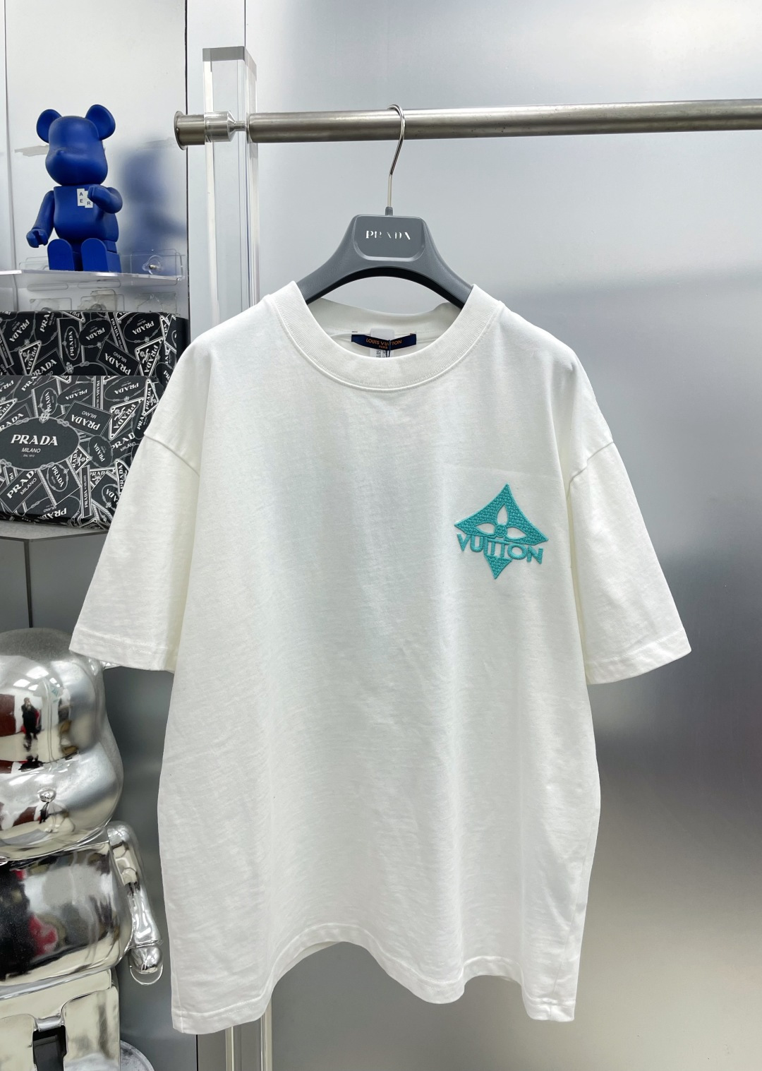 P95 1V Louis 26SS principios de primavera nueva camiseta bordada de manga corta con letras LV ZZL Artículo esencial de …