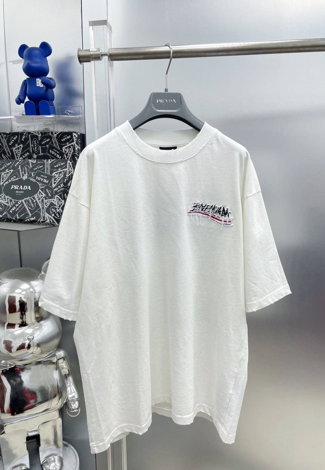 P100 BAL París 26SS nueva colección de principios de primavera, camiseta de manga corta con logo de letras bordadas, ol…