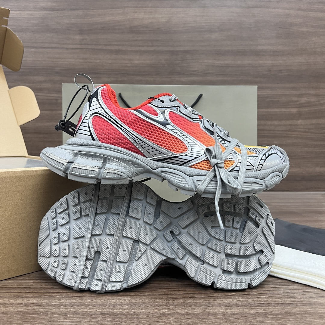 Balenciaga Balenciaga Phantom Sneaker 巴黎世家全新做旧 #3XL 十代灰彩虹潮流跑鞋