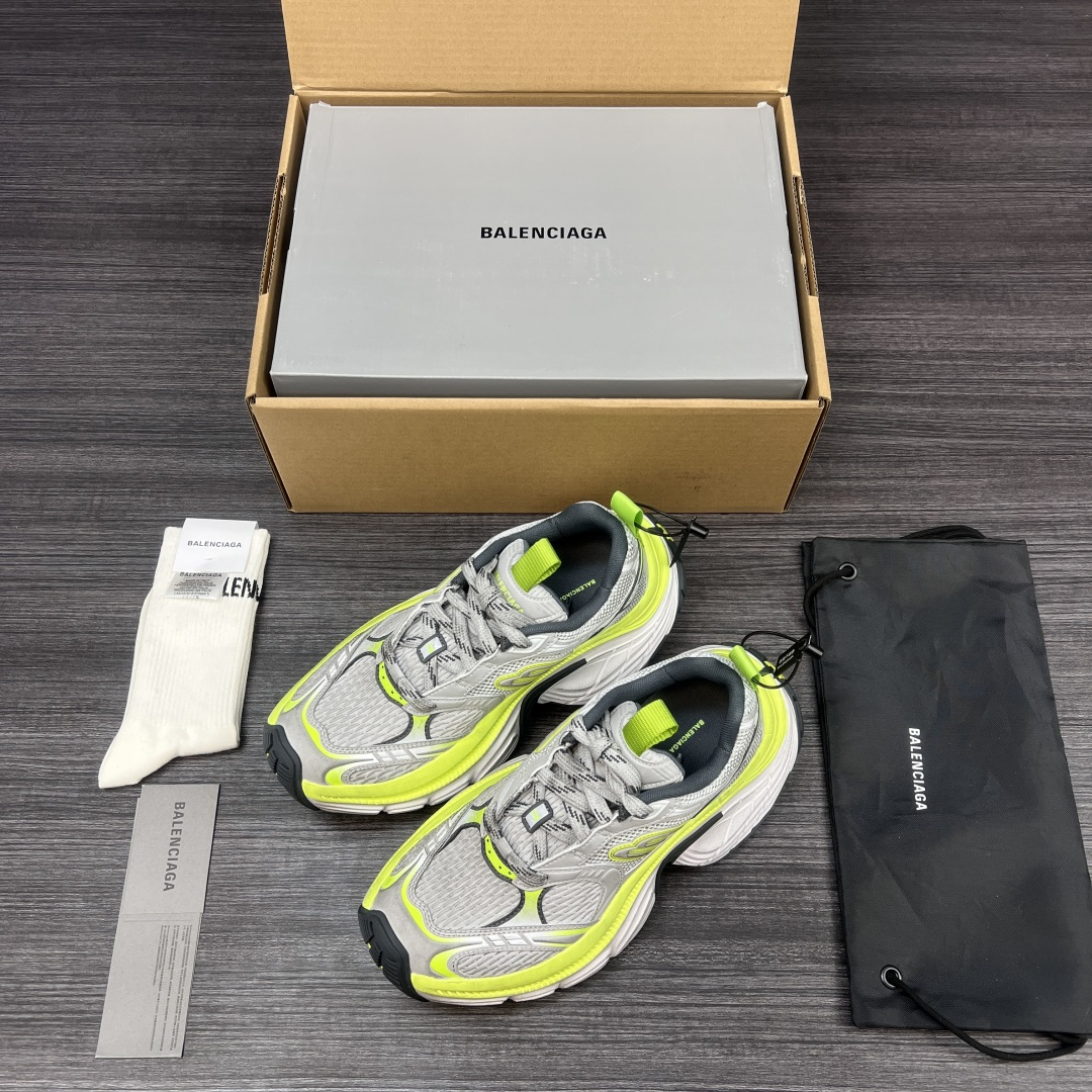 NO:258383,Pure original version of Balenciaga Balenciaga 6XL round head tie, low top, dad's shoes gray fluorescent. Heavy industry made all accessories made of genuine cut pieces through customization. Correct font electric embroidery. Correct thickness, position and size. Side TPU breathable holes match the original version. TPU soft bottom. The original version is consistent. 