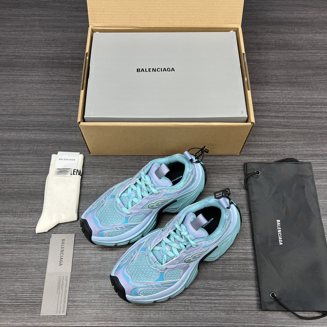 NO:258389,Pure original version of Balenciaga Balenciaga 6XL round head tie, low top, dad shoes lake blue. Heavy industry made all accessories are made of genuine cut pieces through customization. Correct font electric embroidery. Correct thickness, position and size. Side TPU breathable holes match the original version. TPU soft bottom. The original version is consistent. 