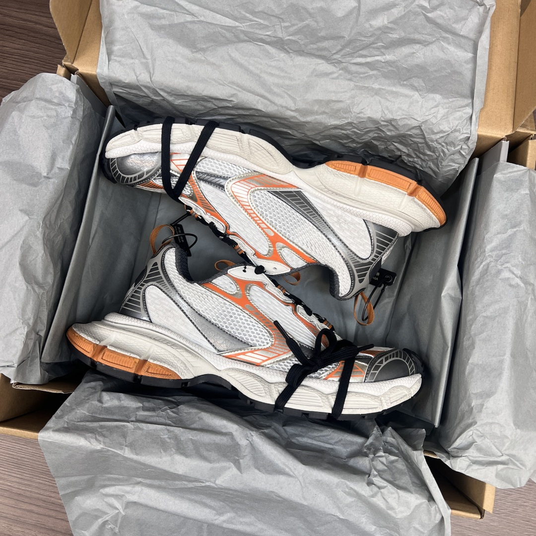 Balenciaga Balenciaga Phantom Sneaker 巴黎世家全新做旧 #3XL 十代灰橙色潮流跑鞋