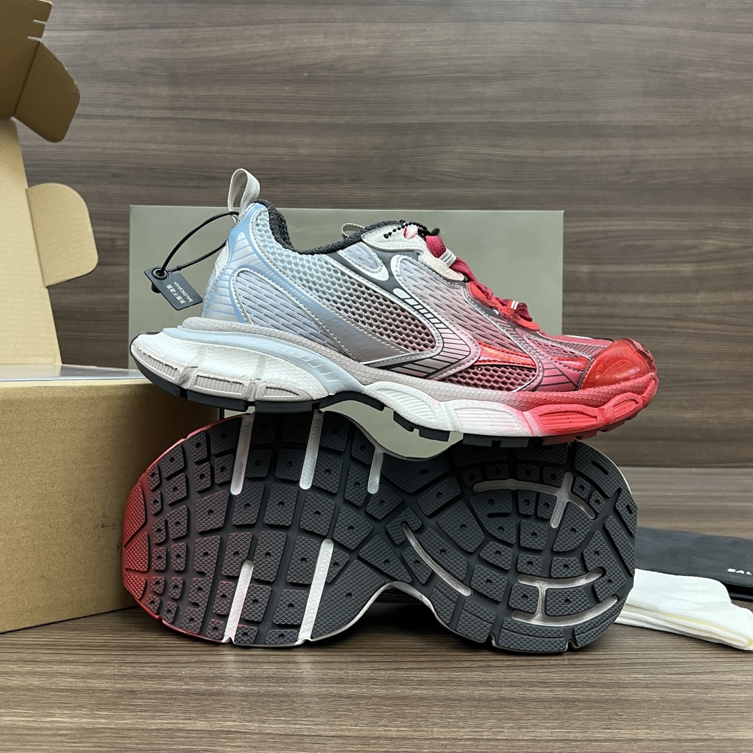 Balenciaga Balenciaga Phantom Sneaker 巴黎世家全新做旧 #3XL 十代银灰红渐变潮流跑鞋