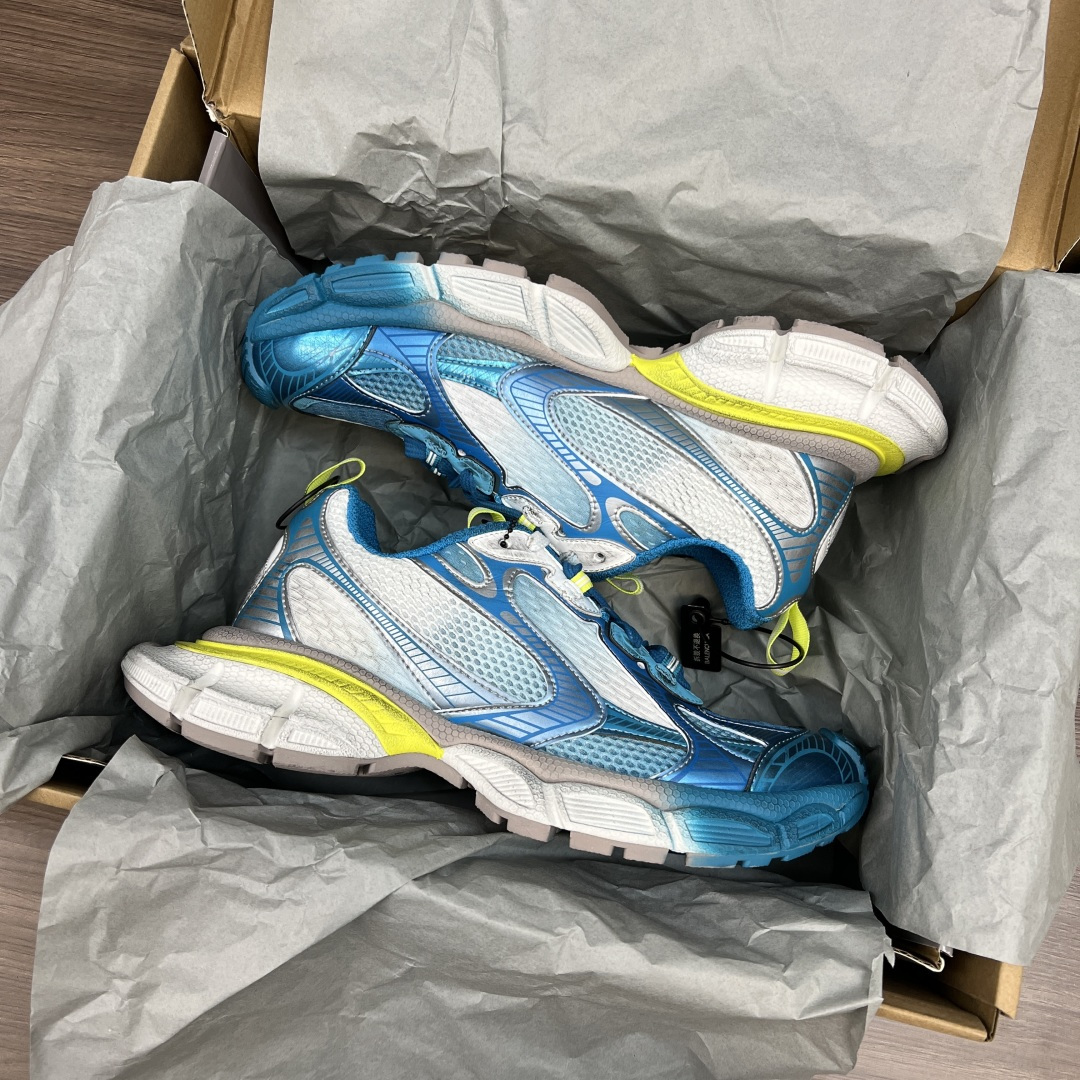 Balenciaga Balenciaga Phantom Sneaker 巴黎世家全新做旧 #3XL 十代白蓝渐变潮流跑鞋