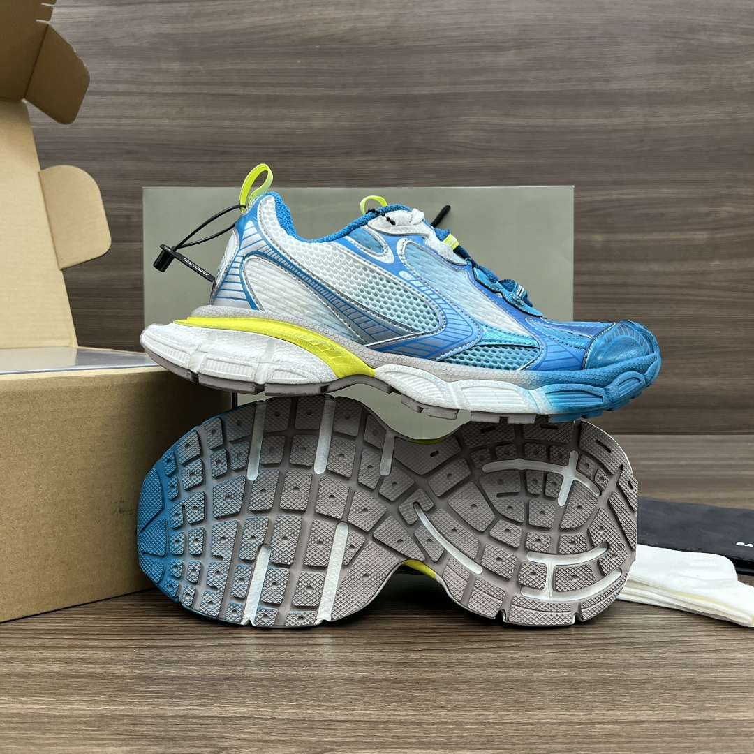 Balenciaga Balenciaga Phantom Sneaker 巴黎世家全新做旧 #3XL 十代白蓝渐变潮流跑鞋