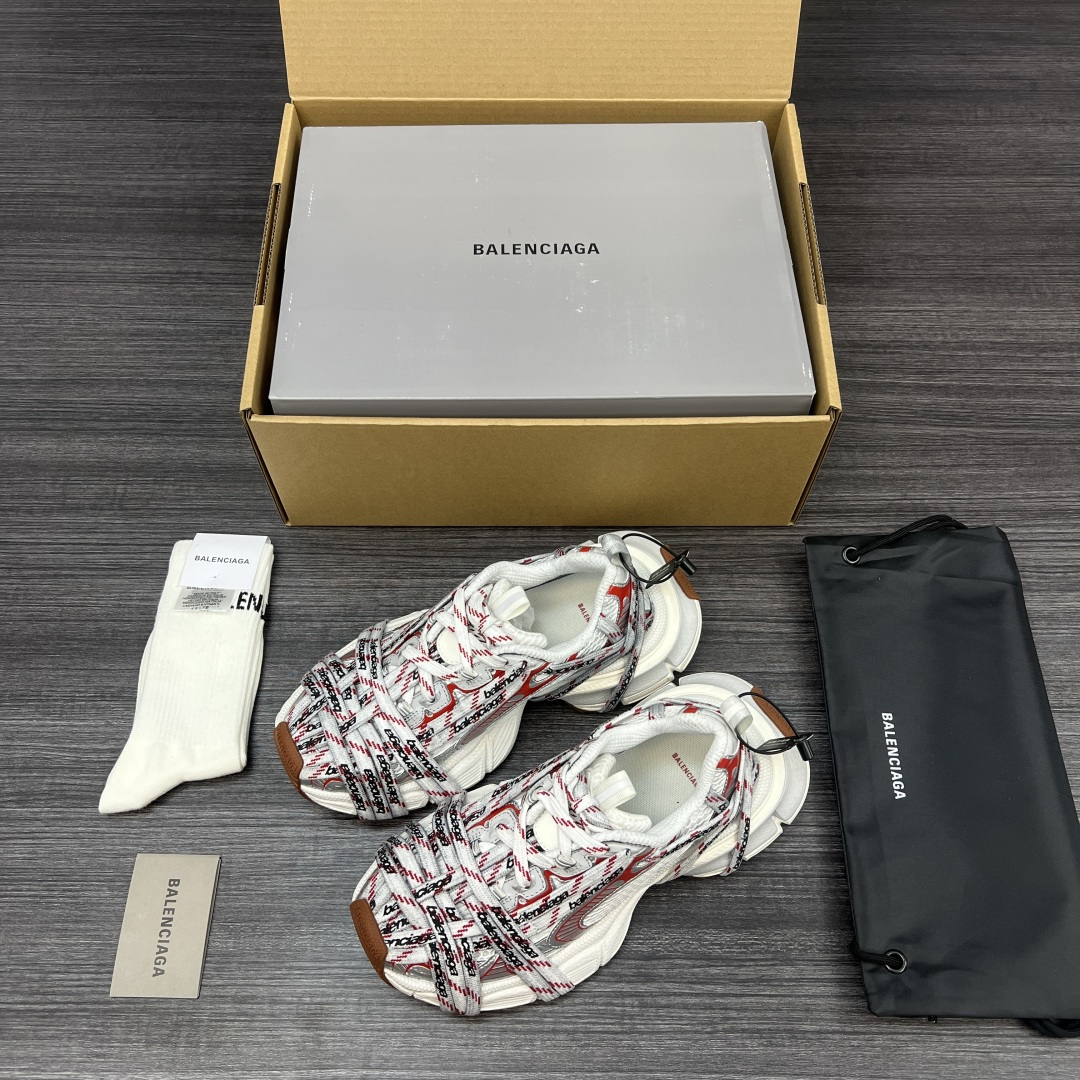 NO:356644,Pure original version of Balenciaga Phantom Sneaker Balenciaga new old 3XL logo strap old trend running shoes. While continuing the outdoor contour and complex upper structure of the Track Trainer, the new layout adds the concept of logo lace wrapping and braiding to the design, making the whole shoe look more retro. Packaging: Full set of original packaging reinforced aircraft box packaging!  Number of codes: 35-46 codes!  (positive code),,balenciaga,balenciaga,tom ford19860909纯原版本Balenciaga Phantom Sneaker 巴黎世家全新做旧3XL Logo绑带做旧潮流跑鞋 在延续 Track Trainer 户外轮廓和复杂鞋面结构的同时,新版面在设计上添加了logo鞋带缠绕编织概念,整鞋看起来更加复古. 包装:全套原版包装加固飞机盒包装！ 码数:35-46码！(正码),,balenciaga,balenciaga,tom ford,Men's shoes