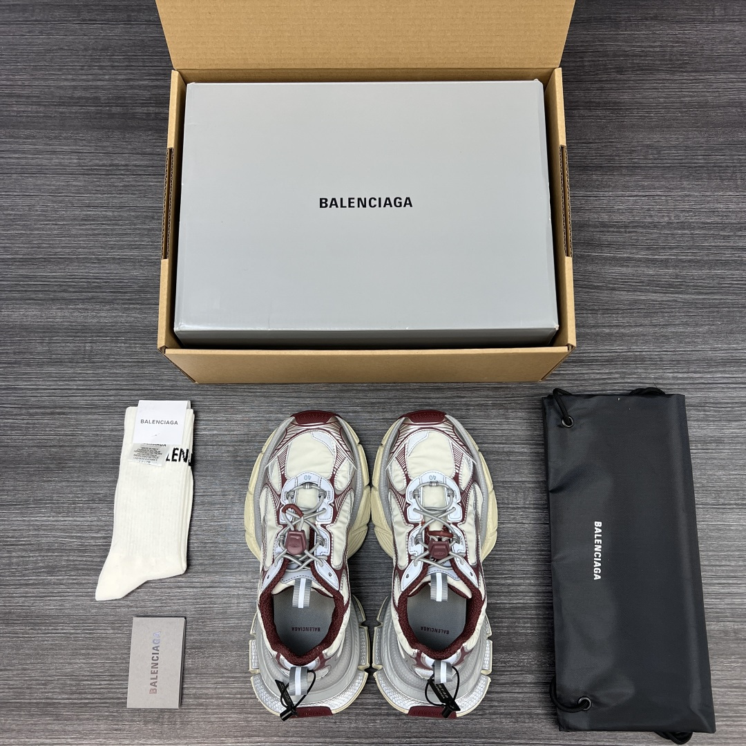 Balenciaga 纯 本Balenciaga巴黎世家 3XL Nylon 人造革 圆头抽绳 低帮 老爹鞋 灰红色 在延续 Track Trainer 户外轮廓和复杂鞋面结构的同时