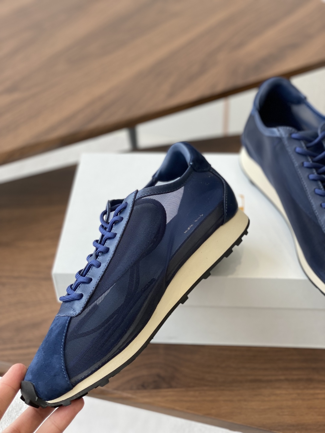 P875: Comfortable Therow Shoes with Imported Cow Velvet, Soft and Cozy. - 图片 5