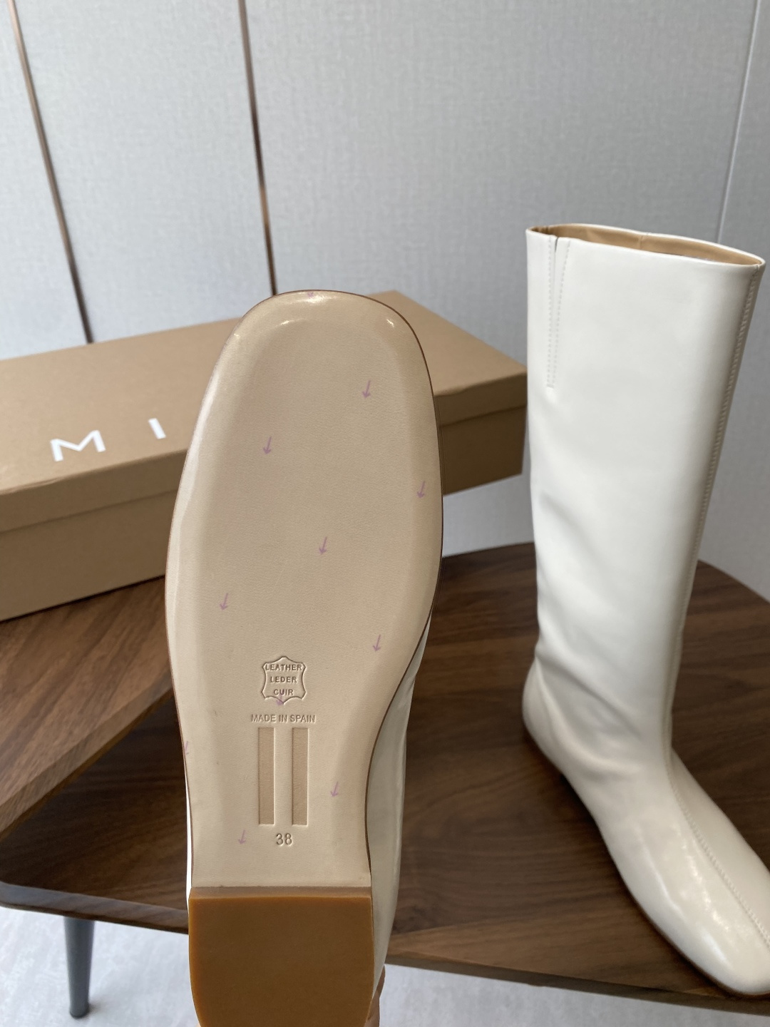 Italian Brand Miista 25ss New Fall/Winter Boots: Engine-Inspired Stylish Comfort - 图片 9