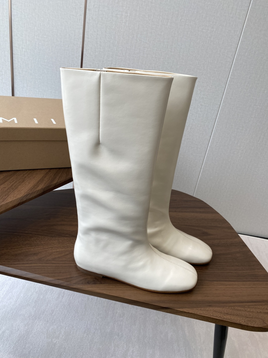 Italian Brand Miista 25ss New Fall/Winter Boots: Engine-Inspired Stylish Comfort